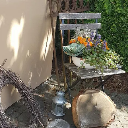 Ludwinas Pfingststube Mastershausen