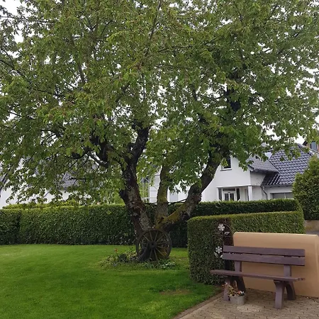 Ludwinas Pfingststube Daire Mastershausen