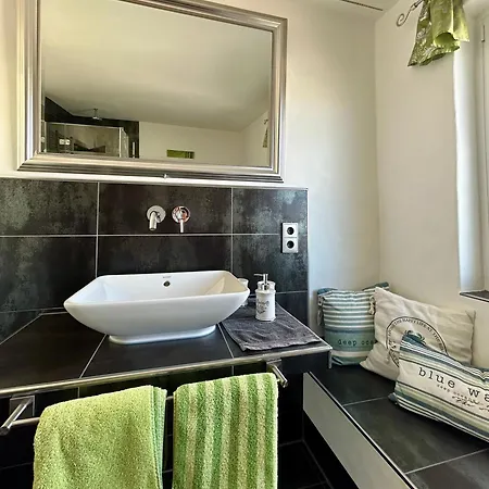 Ludwinas Pfingststube 公寓 Mastershausen