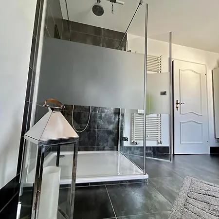 Ludwinas Pfingststube 公寓 *